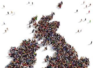 Imigranci z UK domagają się prawa do gwarancji rezydentury.