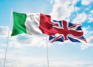 May we Włoszech. Premier UK o prawach imigrantów z UE