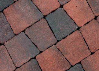 KOSTKA BRUKOWA Z SYSTEMEM CZYSTEJ NAWIERZCHNI