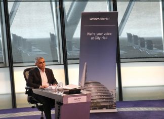 Sadiq Khan zadecydował o losie wieży Cromwell Road
