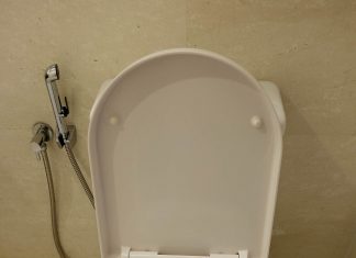 Światowy Dzień Toalety: wielu pracownikom w Wielkiej Brytanii brakuje przyzwoitych udogodnień “