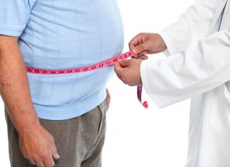 Dwóch na trzech Anglików ma nadwagę lub otyłość, twierdzi NHS